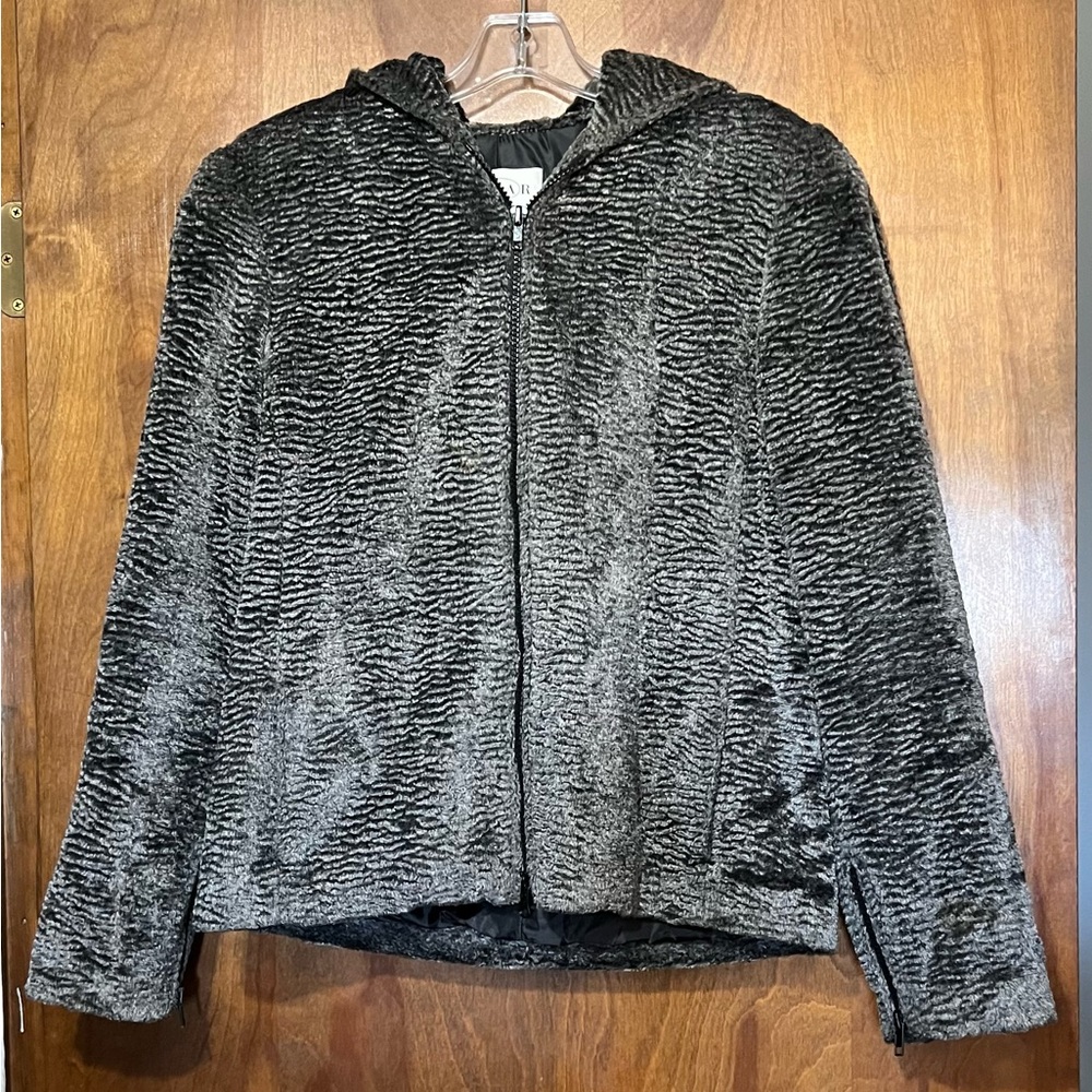 Oscar de la Renta, cropped, faux fur jacket, size 4